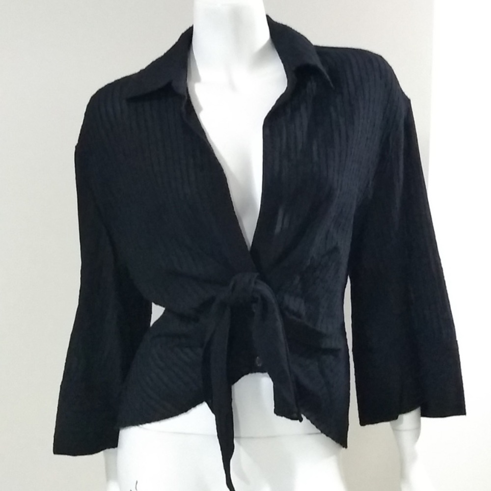 💕Zara M black sheer gathered blouse